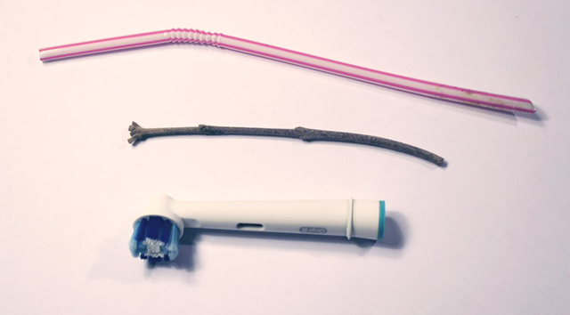 Figuras 42 y 43. Posibles materiales alternativos: fósforo; pajilla; rama; cepillo de dientes.